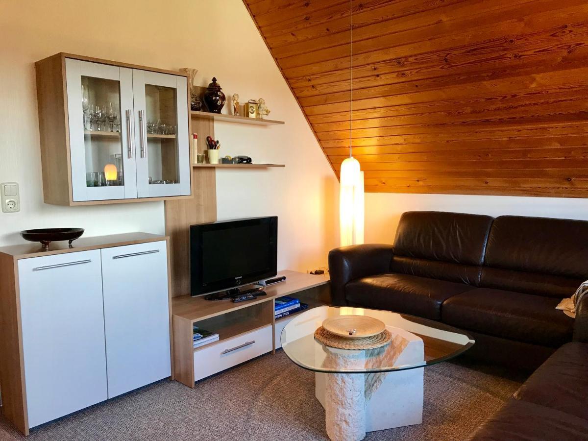 Mal Steinbock _ Ferienwohnung Anni Malente Eksteriør billede